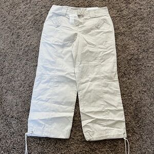 Loft Ann Taylor khaki cropped cargo pants size 2 slightly below the waist nwt